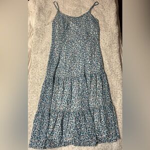 Suzy Shier Blue Floral Dress